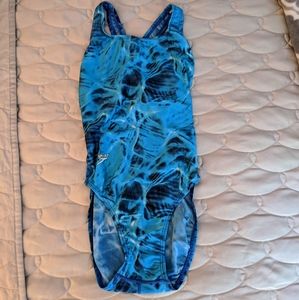Beautiful Speedo one piece swimming suit.